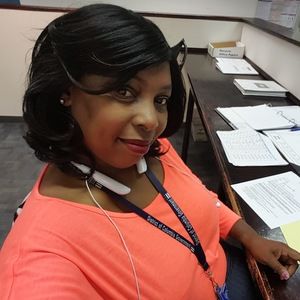 Meet your Posher, Sharon